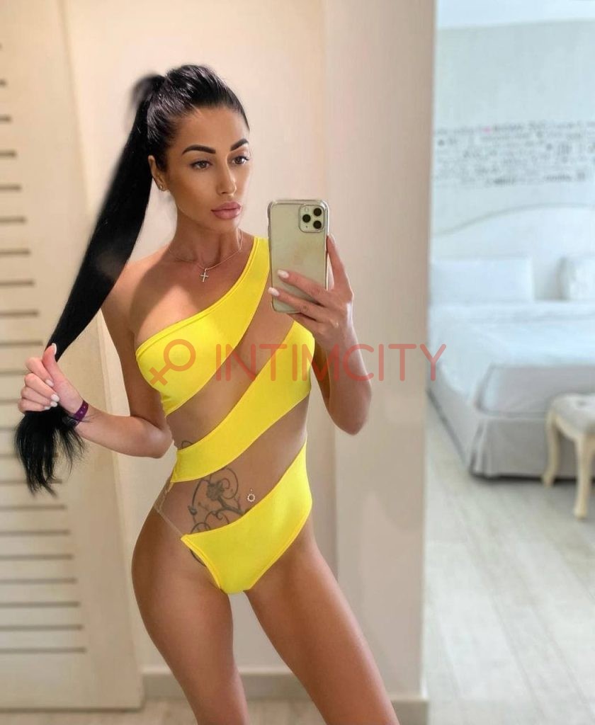 Шлюха Аманда