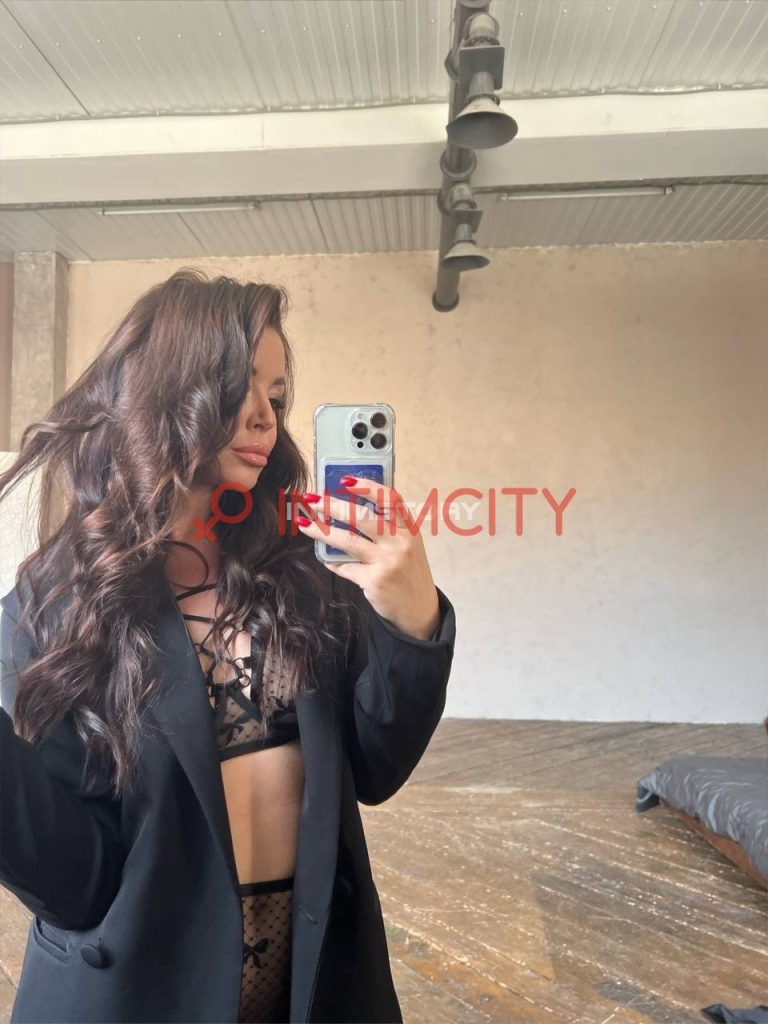 Путана Ульяна IntimCity