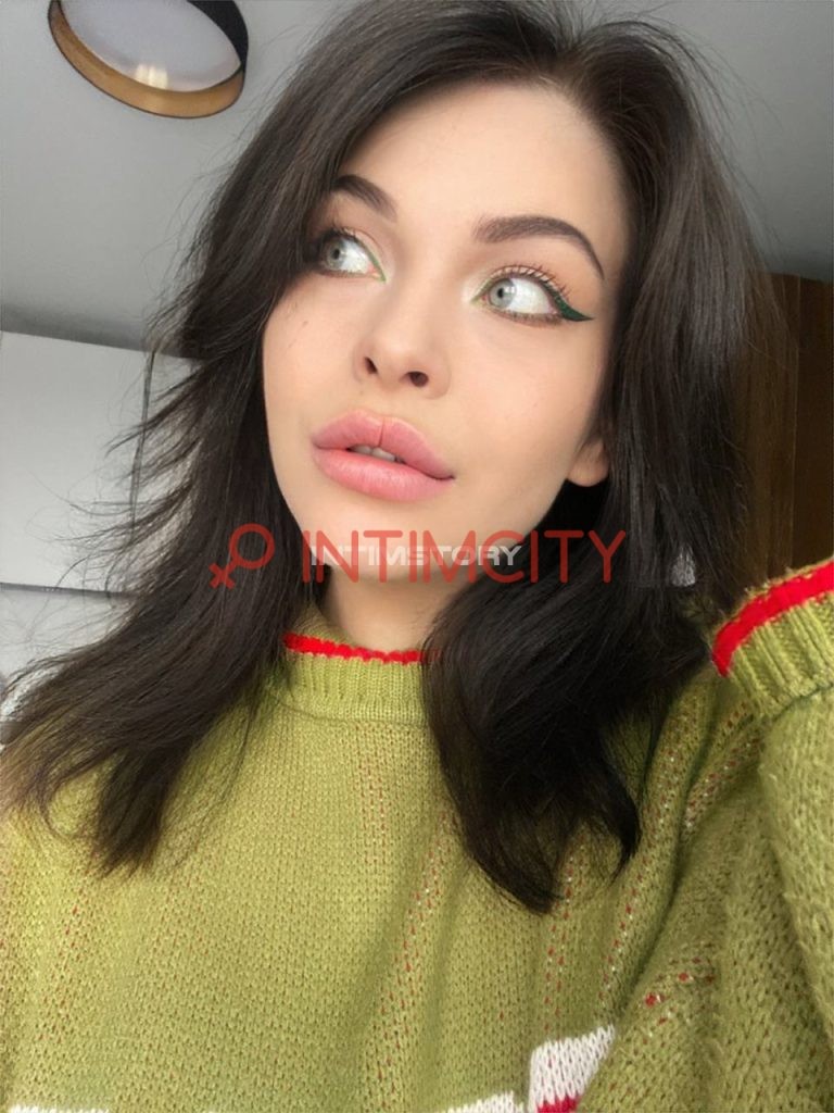 Эскортница Кира IntimCity