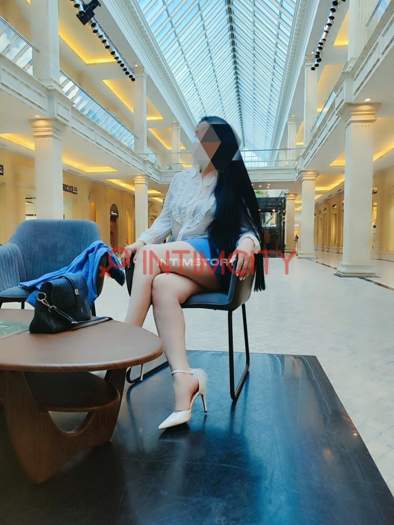 Элитная проститутка Милана Интимсити