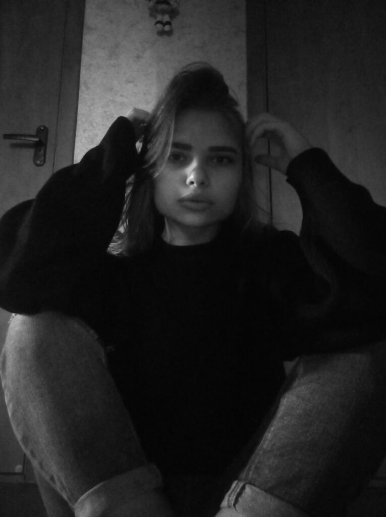 Элитная проститутка Лизавета IntimCity