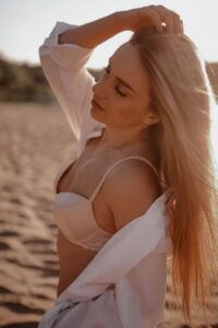 Элитная проститутка 🎥 Юлька Интимсити