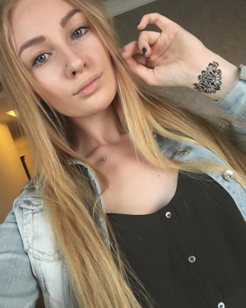 Индивидуалка Дина Интимсити