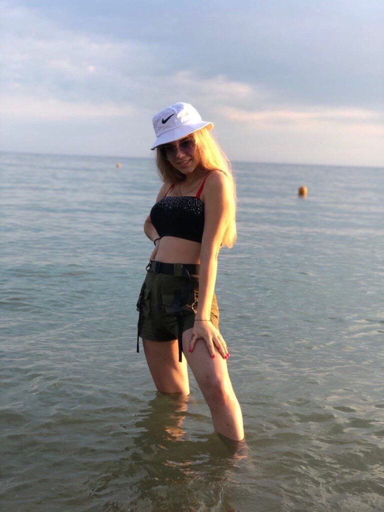 Элитная проститутка Ольга IntimCity