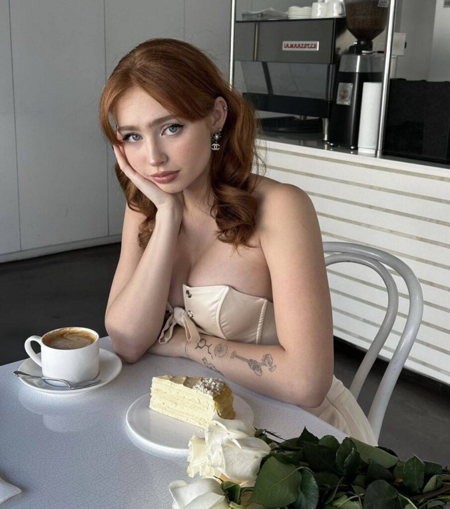 Шлюха Анита IntimCity