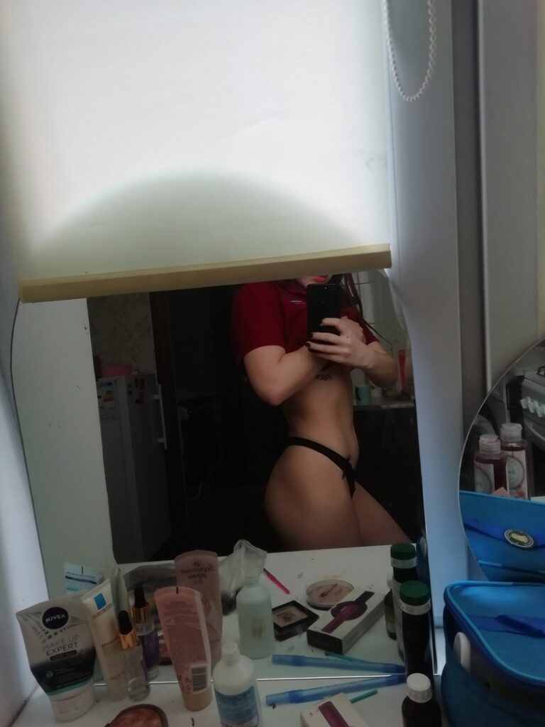 Элитная проститутка Лиза IntimCity