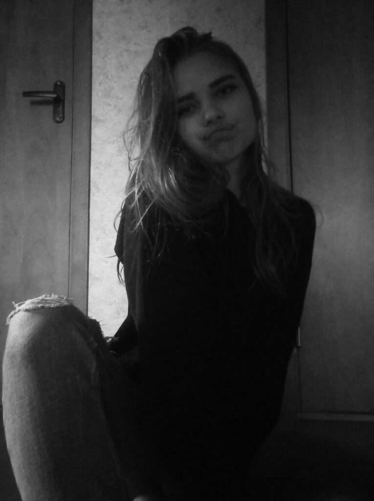 Элитная проститутка Лизавета IntimCity