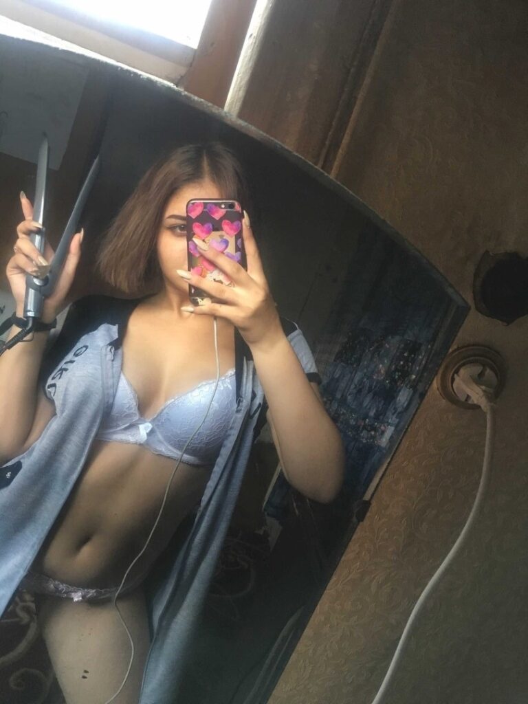 Эскортница Элис Интимсити