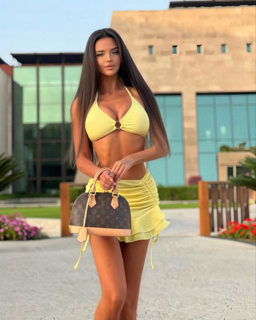 Эскортница Лола IntimCity