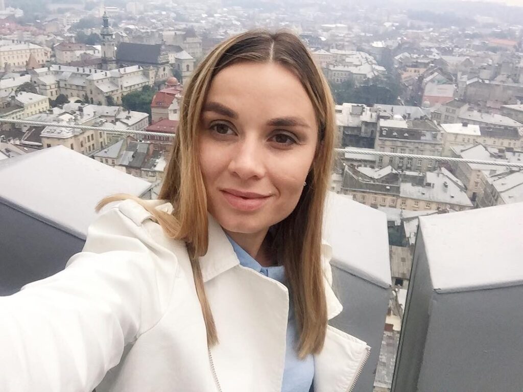 Эскортница Ольга IntimCity